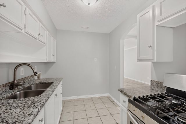 3846 Happy Canyon Drive, Dallas, TX 75241