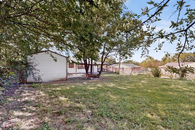 3846 Happy Canyon Drive, Dallas, TX 75241