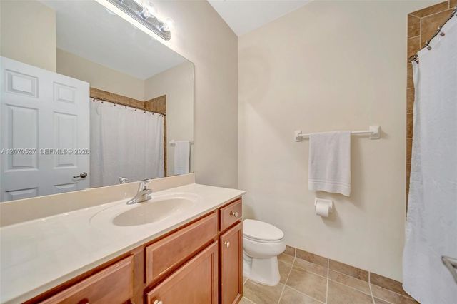 12434 NW Emerald Creek Manor, Plantation, FL 33325