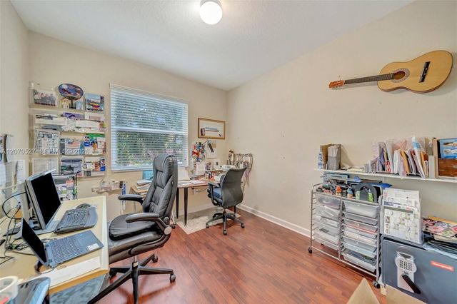 12434 NW Emerald Creek Manor, Plantation, FL 33325