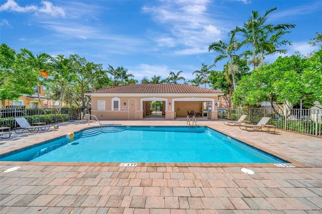 12434 NW Emerald Creek Manor, Plantation, FL 33325