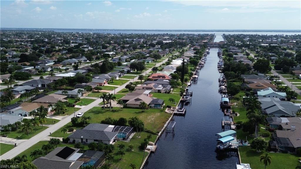 1142 SE 36th ST, CAPE CORAL, FL 33904 — photo 2