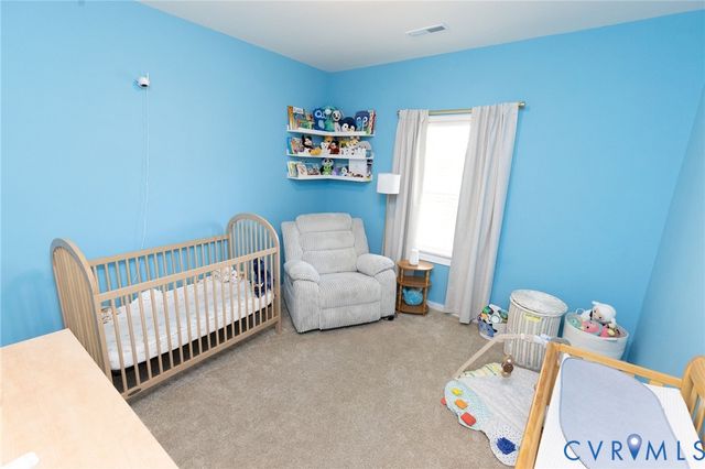 4325 Poplar Village Dr, Chester, VA 23831