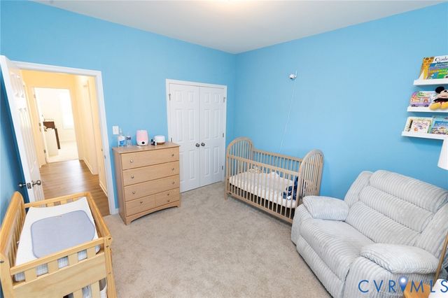 4325 Poplar Village Dr, Chester, VA 23831