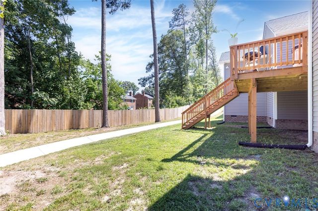 4325 Poplar Village Dr, Chester, VA 23831