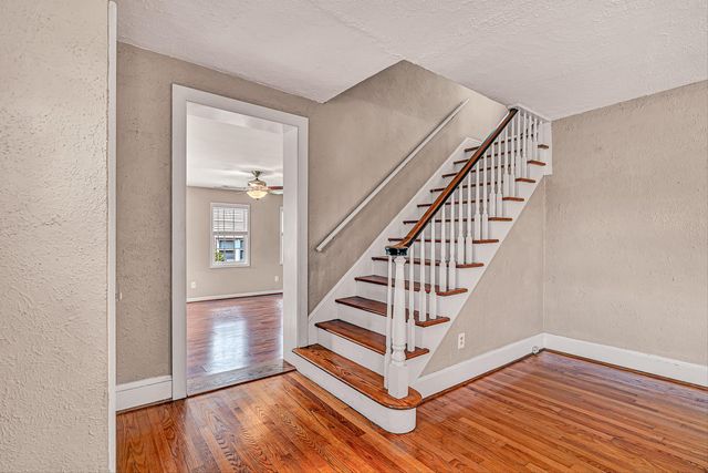 2405 Windsor AVE, Roanoke, VA 24015