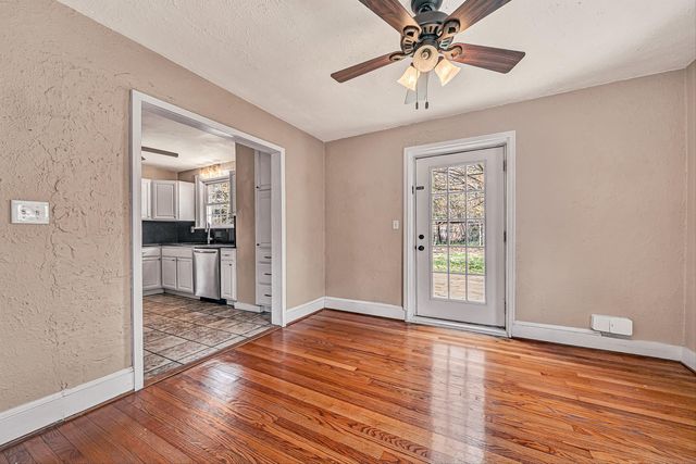 2405 Windsor AVE, Roanoke, VA 24015