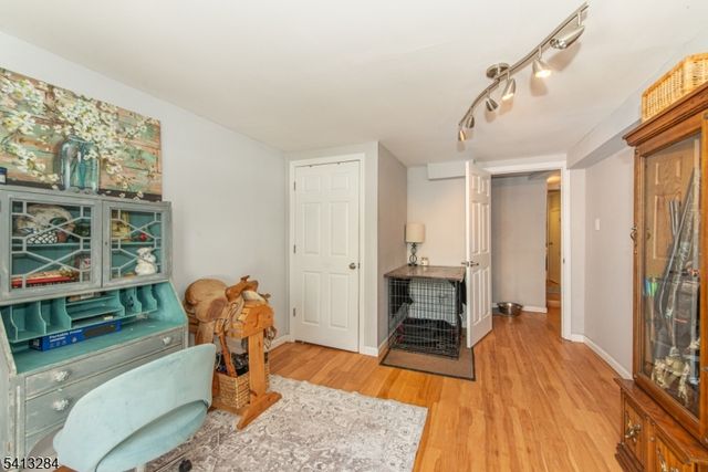 46 Vail Dr, Hampton Twp., NJ 07860