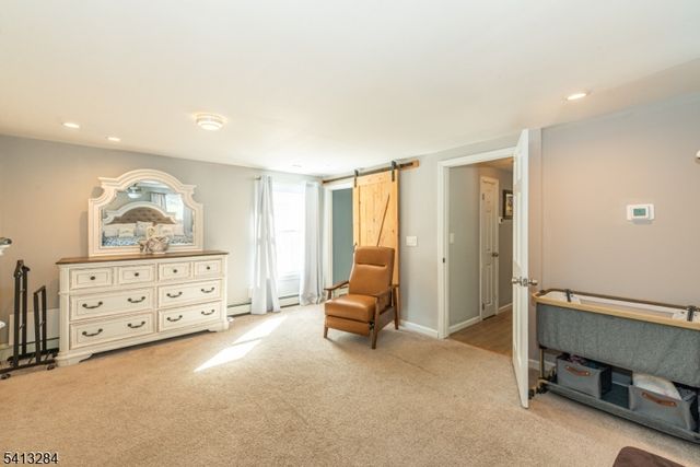 46 Vail Dr, Hampton Twp., NJ 07860