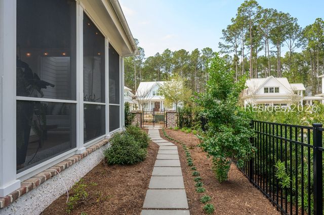 119 Hunting Lodge Rd, Bluffton, SC 29910