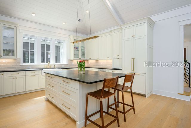 119 Hunting Lodge Rd, Bluffton, SC 29910