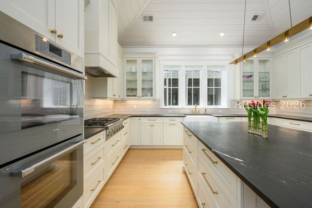 119 Hunting Lodge Rd, Bluffton, SC 29910