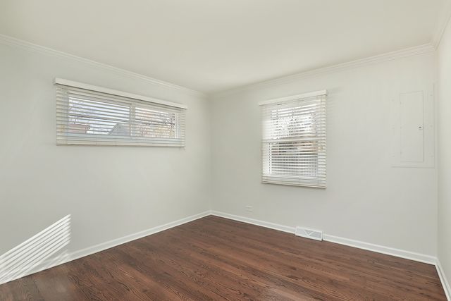 1913 Milton Avenue, Northbrook, IL 60062