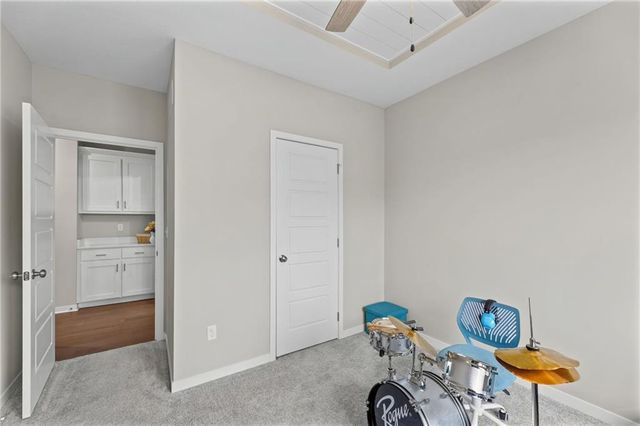 5837 Belmont Drive, Shawnee, KS 66226