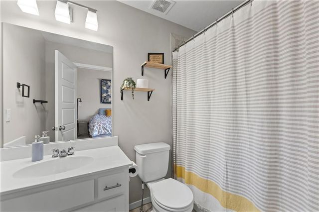 5837 Belmont Drive, Shawnee, KS 66226
