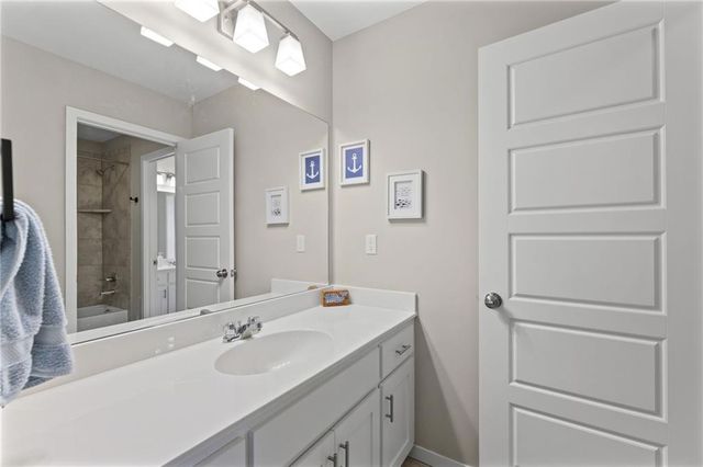 5837 Belmont Drive, Shawnee, KS 66226