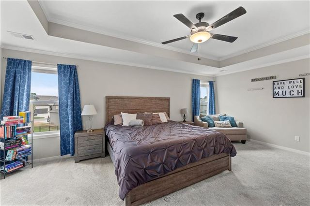 5837 Belmont Drive, Shawnee, KS 66226
