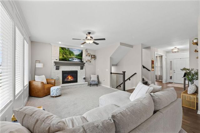 5837 Belmont Drive, Shawnee, KS 66226