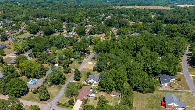 460 Ransdell Drive, Spartanburg, SC 29307