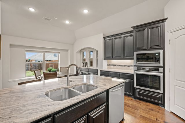 3212 Silver Chase Lane, Fort Worth, TX 76244