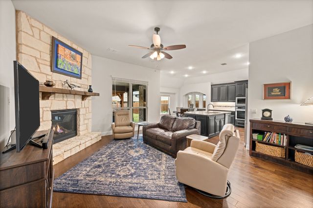 3212 Silver Chase Lane, Fort Worth, TX 76244