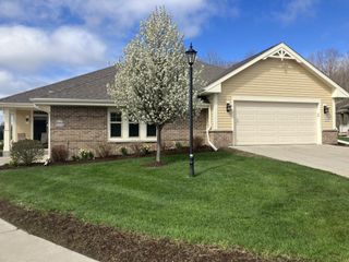W129N6739 Northfield CIRCLE, Menomonee Falls, WI 53051