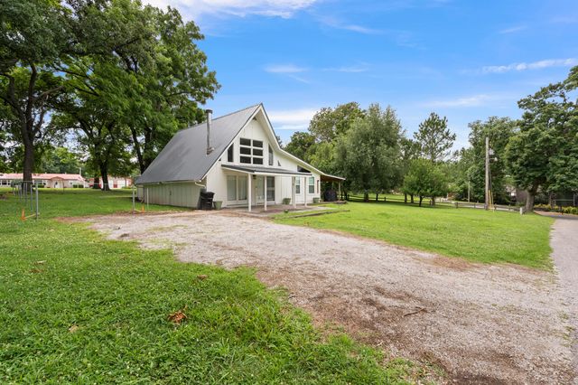 56309 E 289 Road, Afton, OK 74331