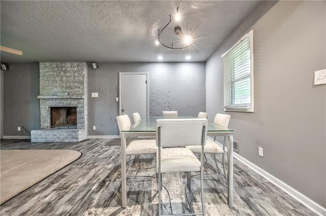808 N Apache Drive, Independence, MO 64056