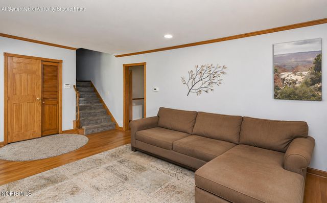 1961 Colony Drive, Toledo, OH 43614