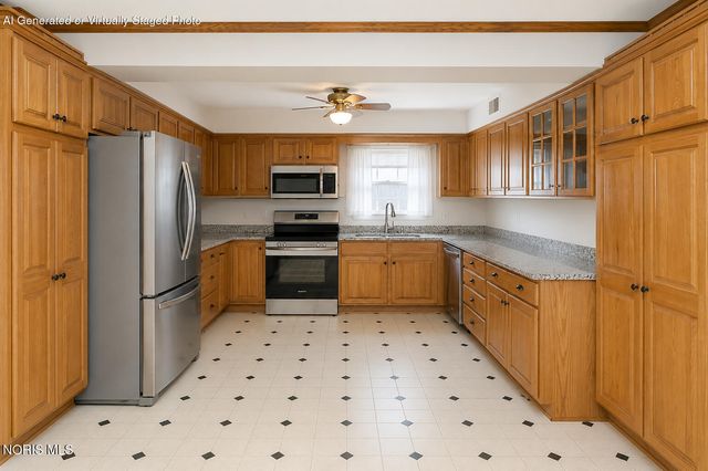 1961 Colony Drive, Toledo, OH 43614