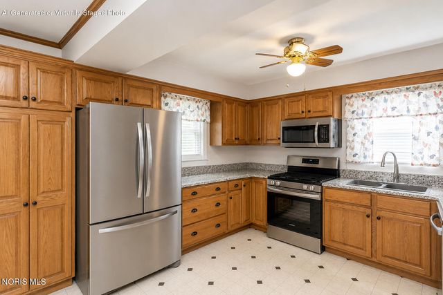 1961 Colony Drive, Toledo, OH 43614