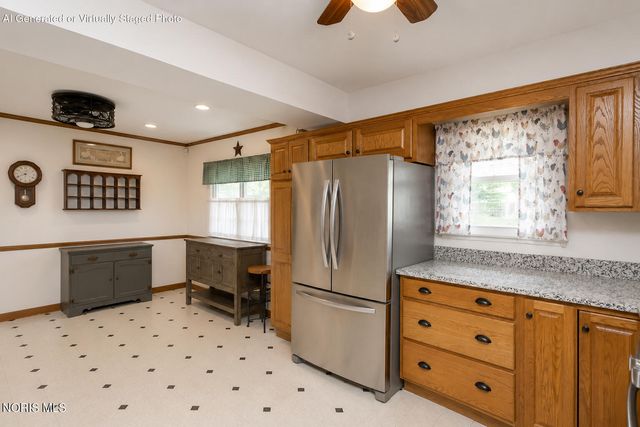 1961 Colony Drive, Toledo, OH 43614