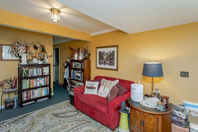 1961 Colony Drive, Toledo, OH 43614
