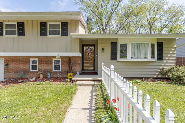 1961 Colony Drive, Toledo, OH 43614