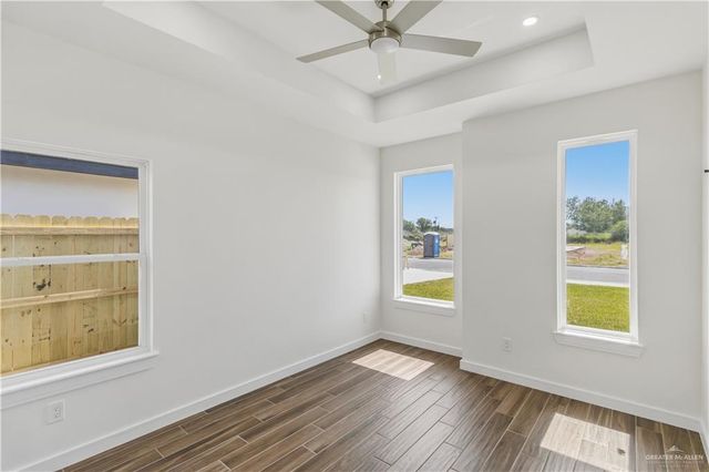 420 Freedom Way, Weslaco, TX 78596