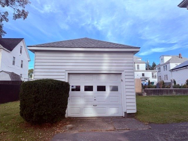 112 Fisher St, Lowell, MA 01850