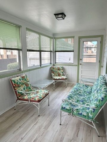 112 Fisher St, Lowell, MA 01850