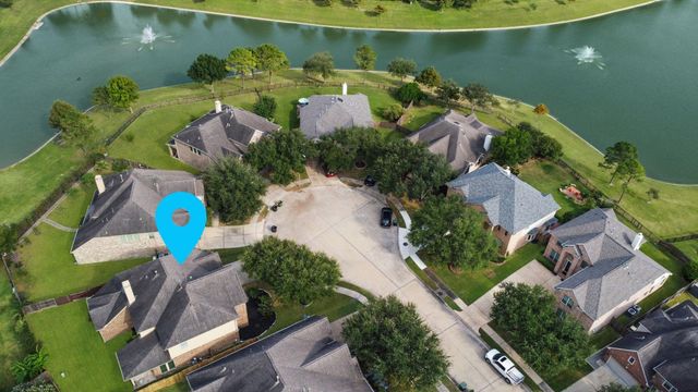 13505 Sweet Wind Court, Pearland, TX 77584