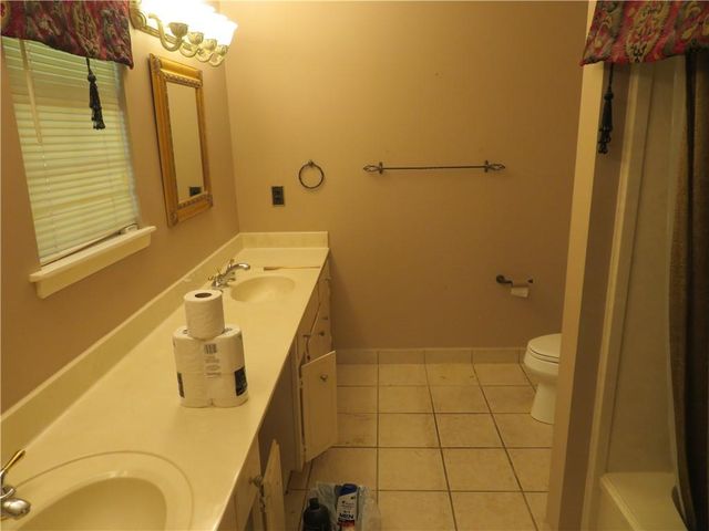 4441 Nicholl Drive, Mobile, AL 36619
