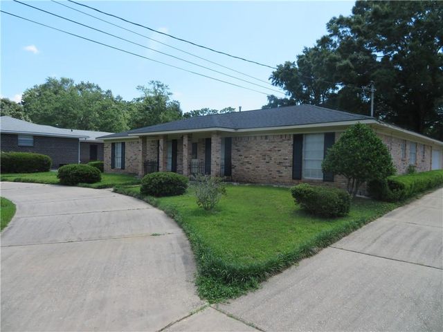 4441 Nicholl Drive, Mobile, AL 36619