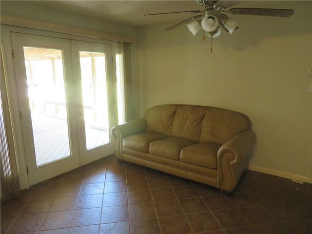4441 Nicholl Drive, Mobile, AL 36619