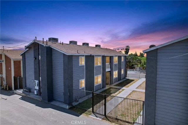 1304 Flower, Bakersfield, CA 93305