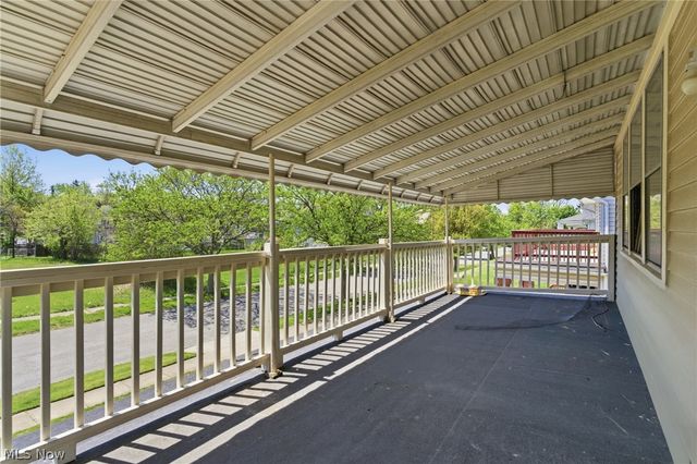 3333 Desota Avenue, Cleveland Heights, OH 44118