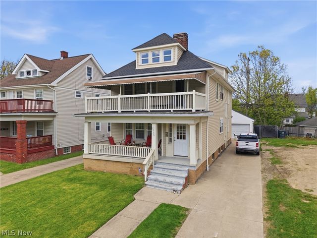 3333 Desota Avenue, Cleveland Heights, OH 44118