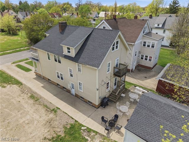 3333 Desota Avenue, Cleveland Heights, OH 44118