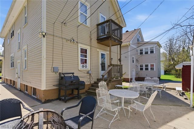 3333 Desota Avenue, Cleveland Heights, OH 44118