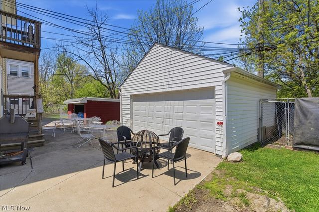 3333 Desota Avenue, Cleveland Heights, OH 44118