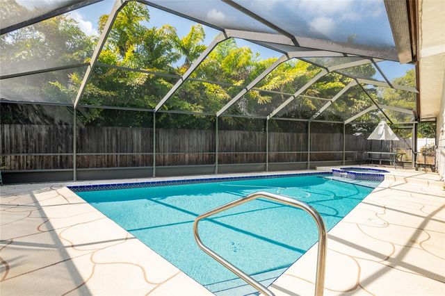 1830 OAK FOREST DRIVE S, Clearwater, FL 33759