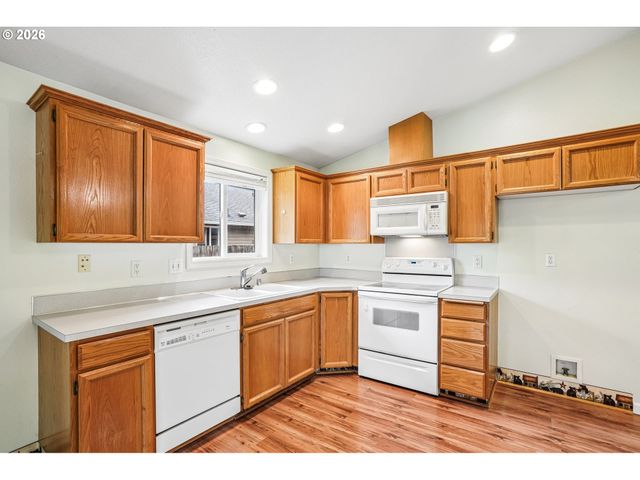 308 Se 9TH St, Battle Ground, WA 98604