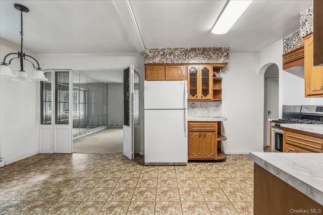 80-59 208th Street, Hollis Hills, NY 11427